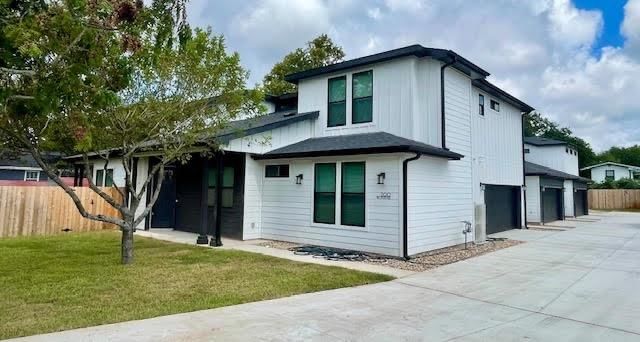 200 W Goforth RD - Photo 1