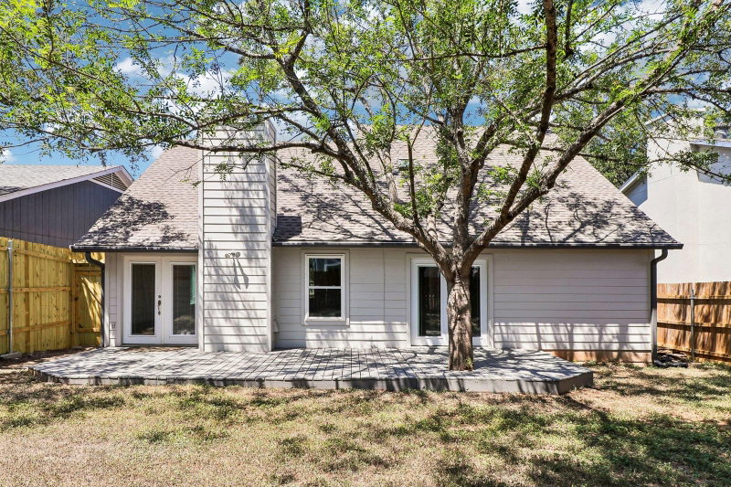 Property photo 32