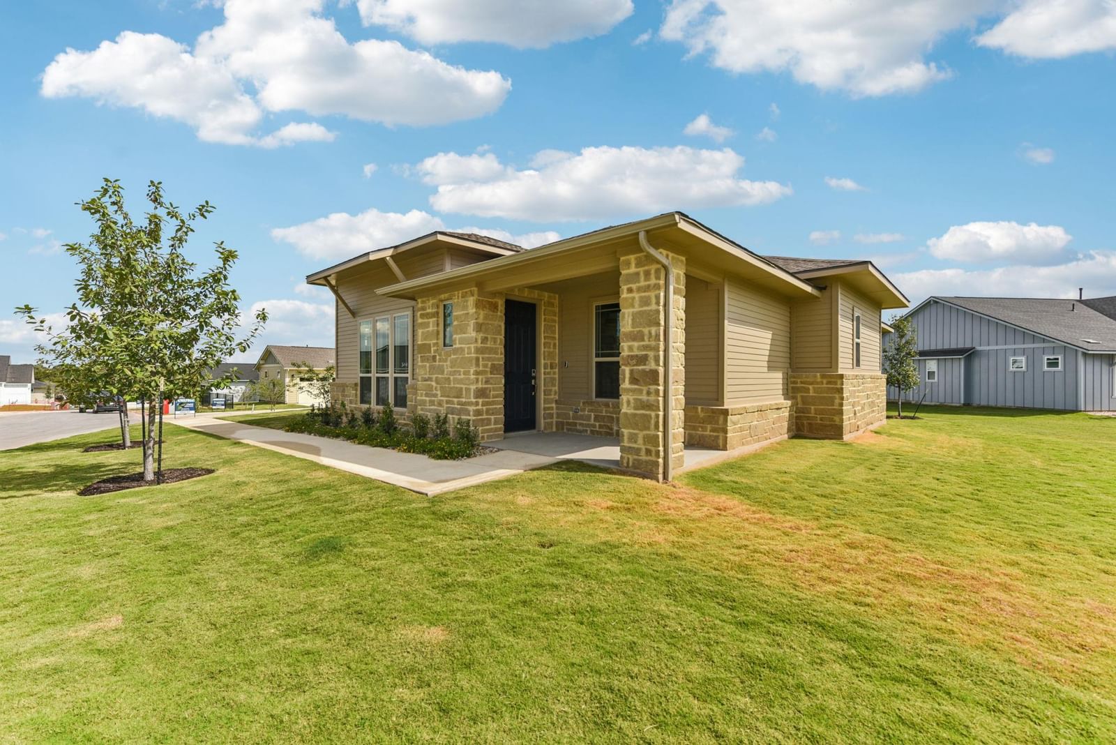 133 Antoinette WAY #101 - Photo 1