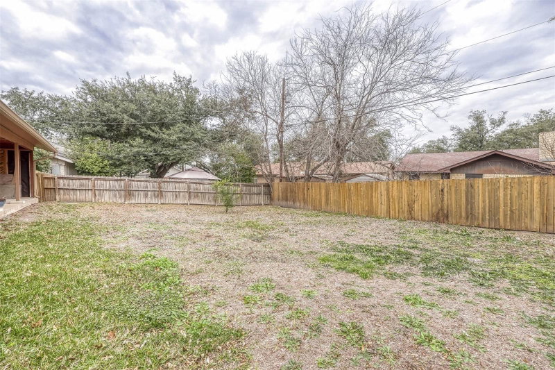 Property photo 35