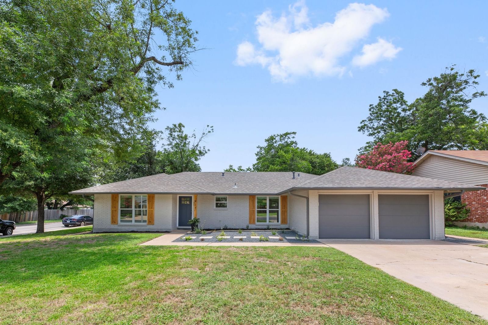 911 Cripple Creek DR, Austin, TX, 78758