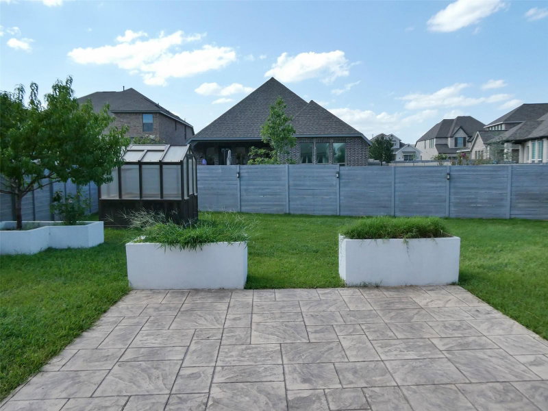 Property photo 24