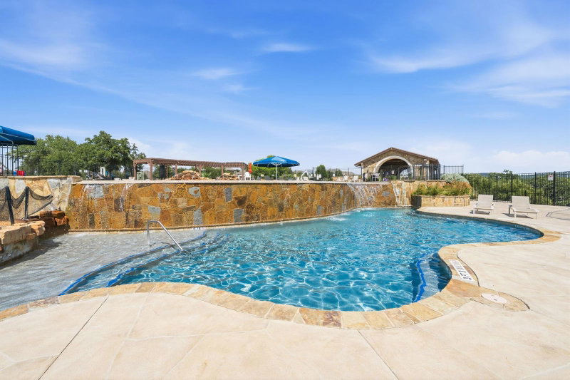 Property photo 35