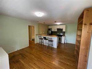 304 33rd ST #24 - Photo 1