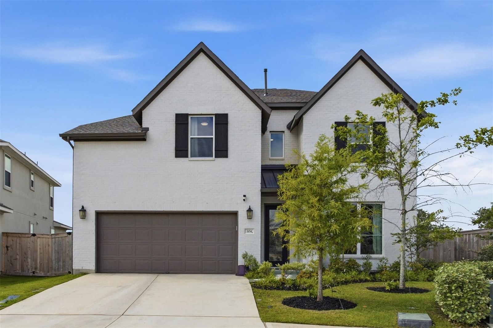 104 Basketflower LN - Photo 1