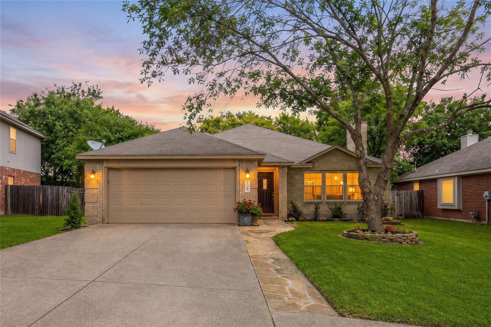 3440 Ribbon Reef LN - Photo 1