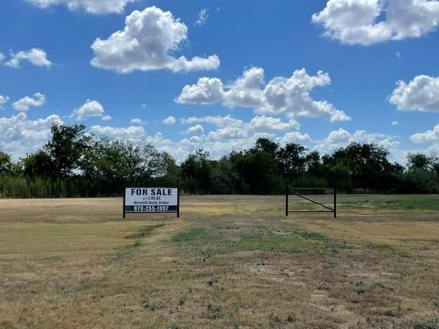3101 Fm 973 - Photo 1