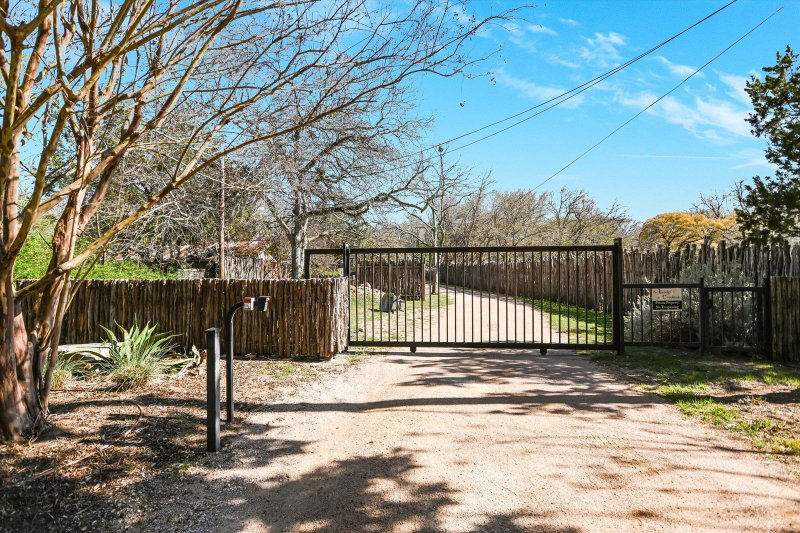 Property photo 23