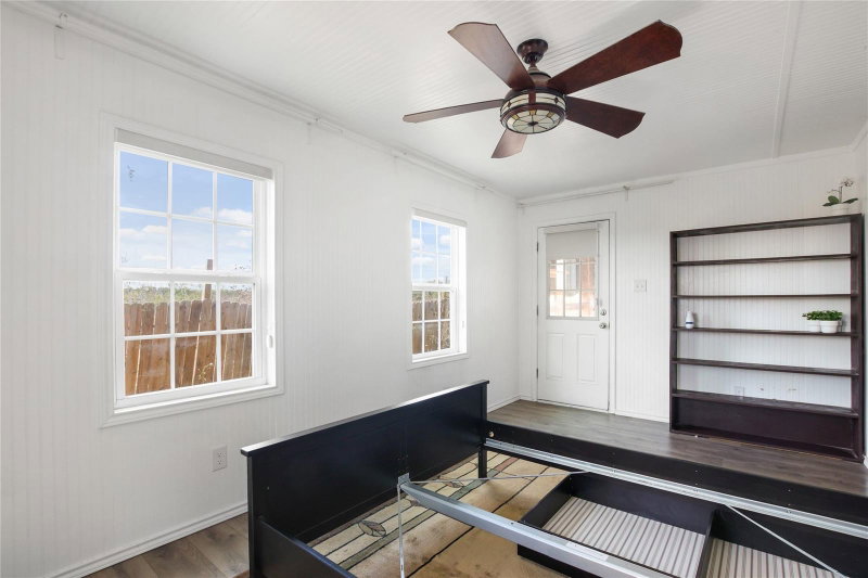 Property photo 35