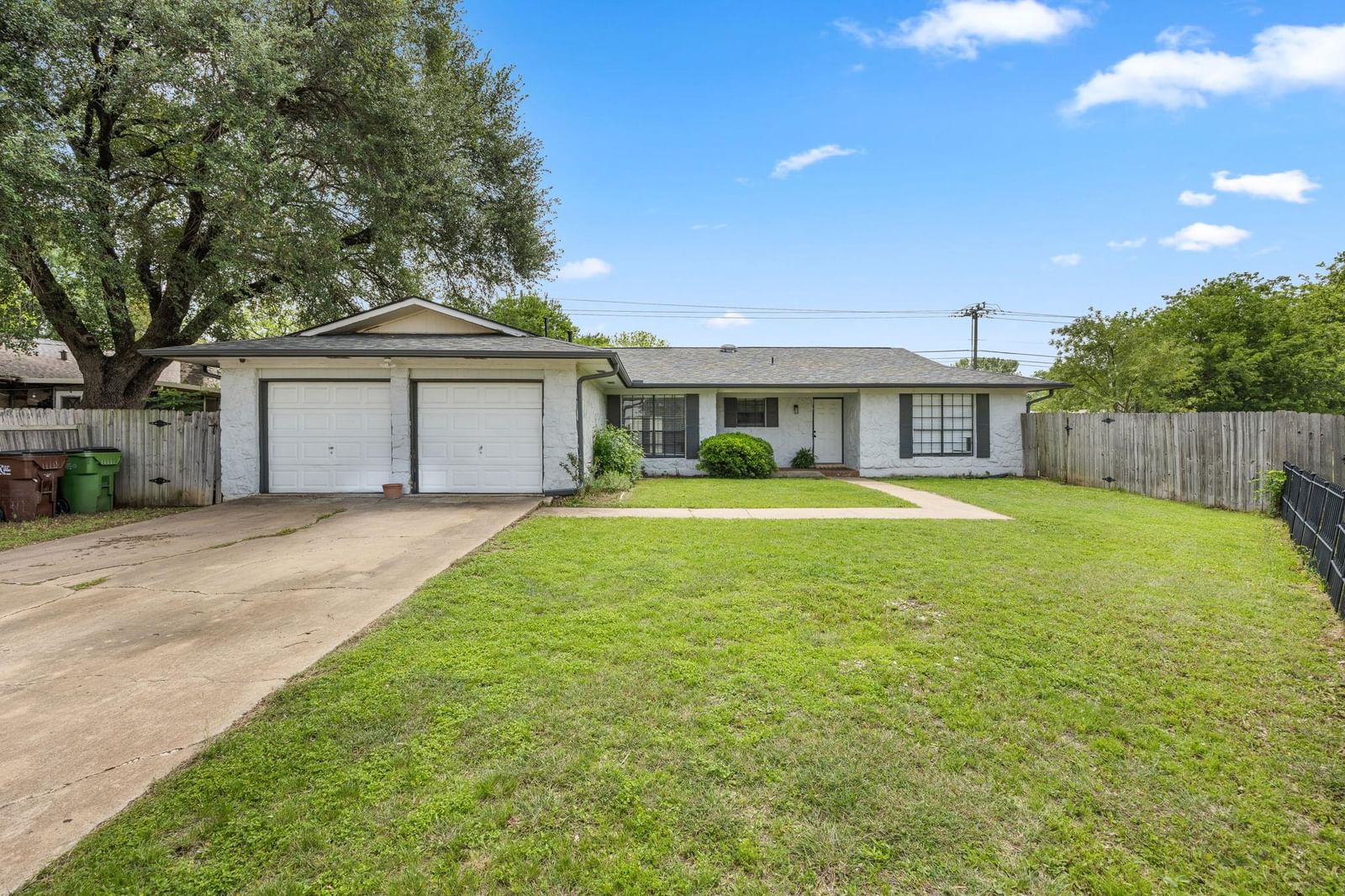 1105 Spring Breeze CV - Photo 1