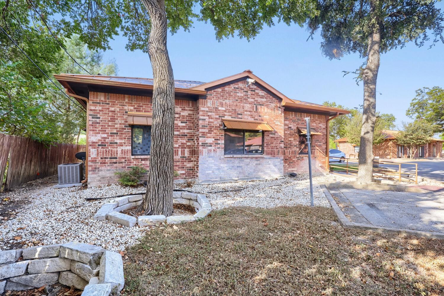 821 Grand Avenue PKWY #301 - Photo 1