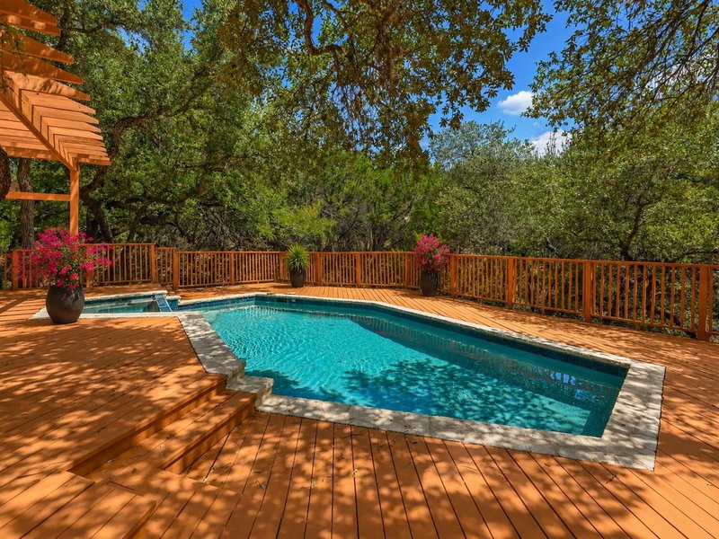 Property photo 33