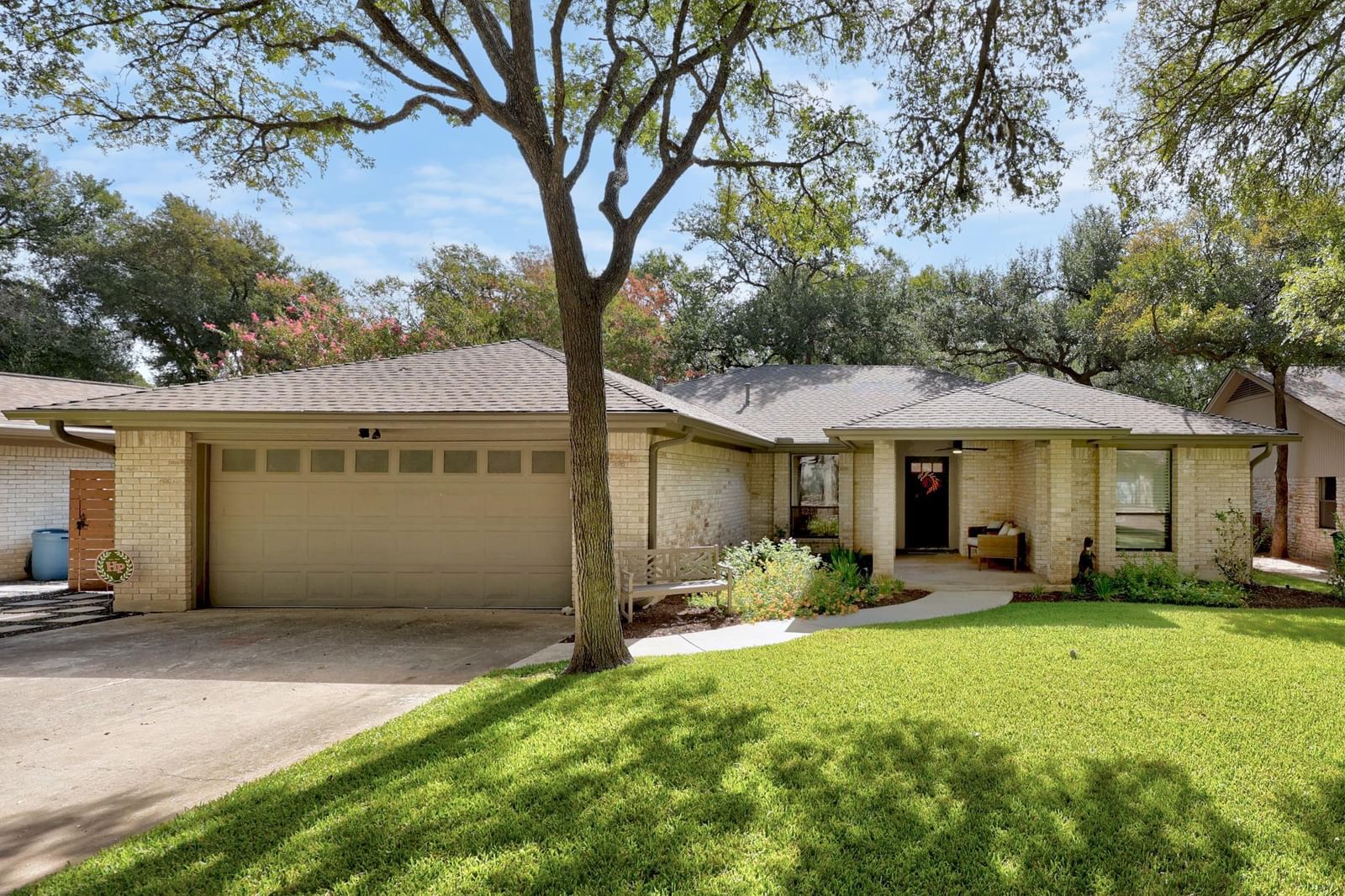 8601 Dorotha CT - Photo 1