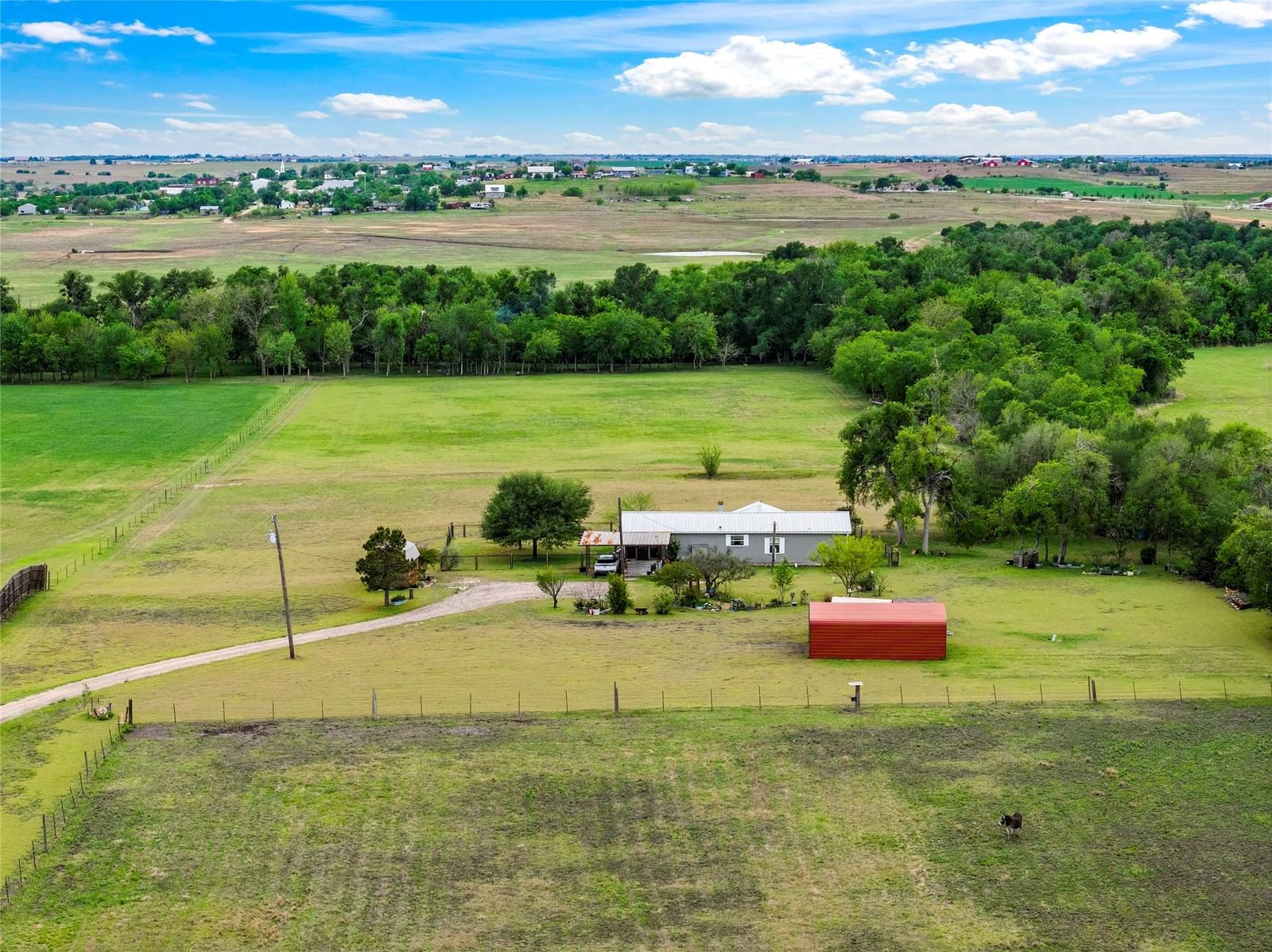 820 County Road 454 - Photo 1