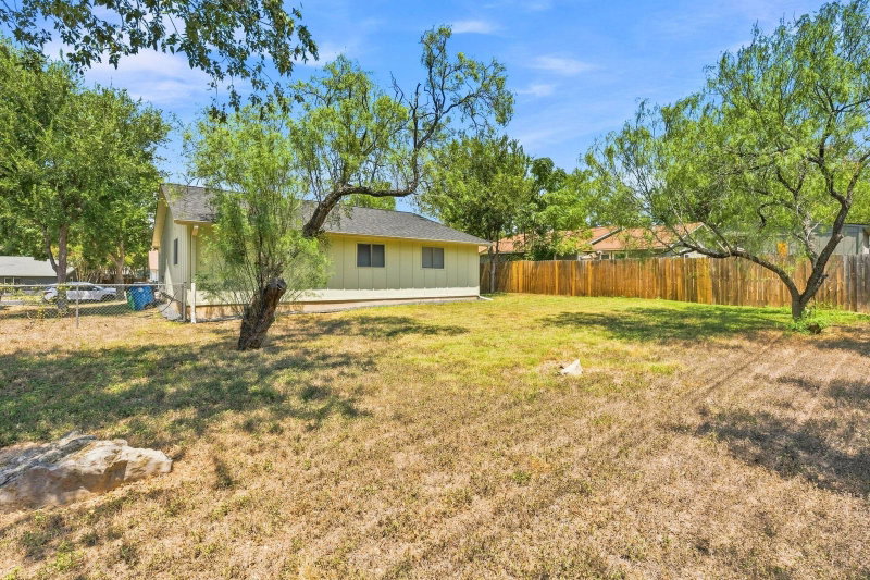 Property photo 28