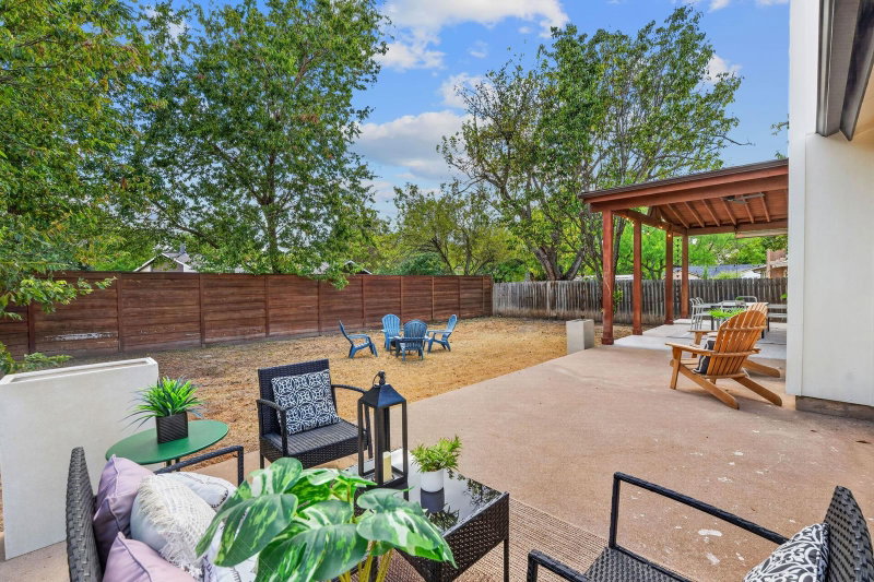 Property photo 33