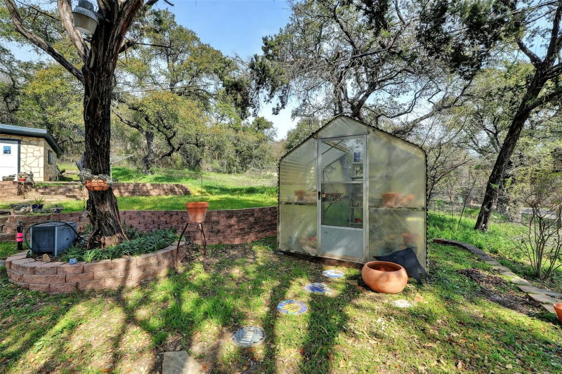 Property photo 33