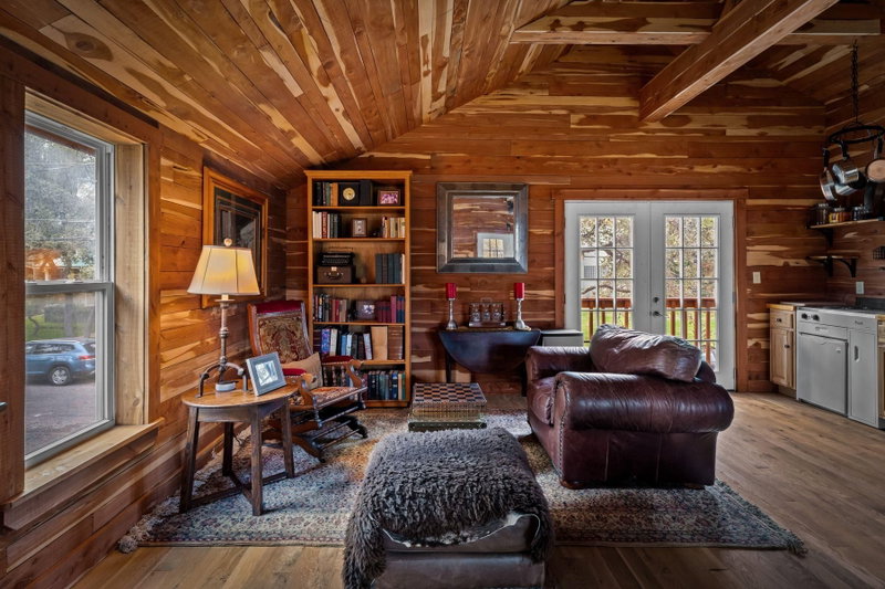 Property photo 34