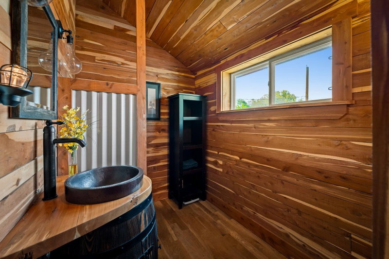 Property photo 37