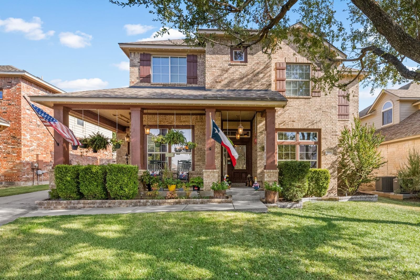 1205 Augusta Bend DR - Photo 1