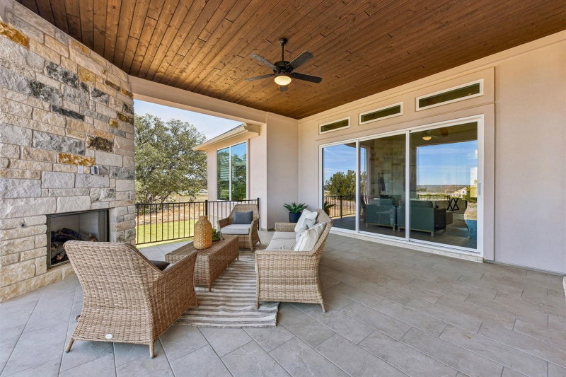 Property photo 33