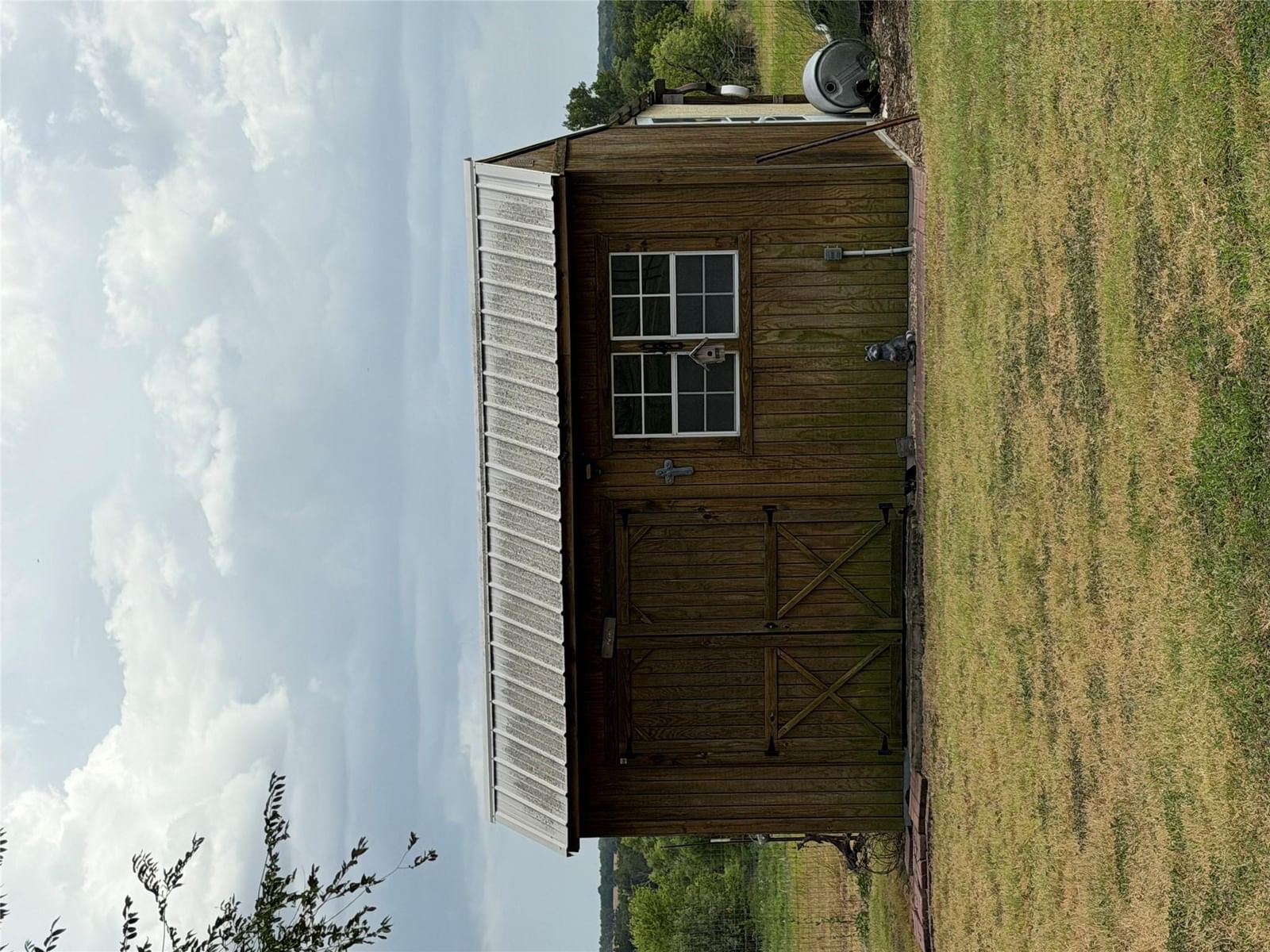Photo 32