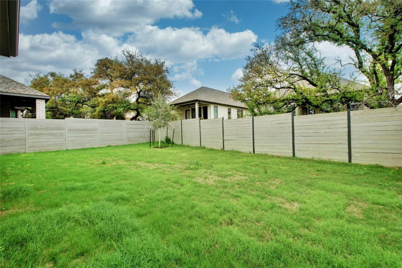 Property photo 36