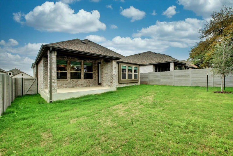 Property photo 37
