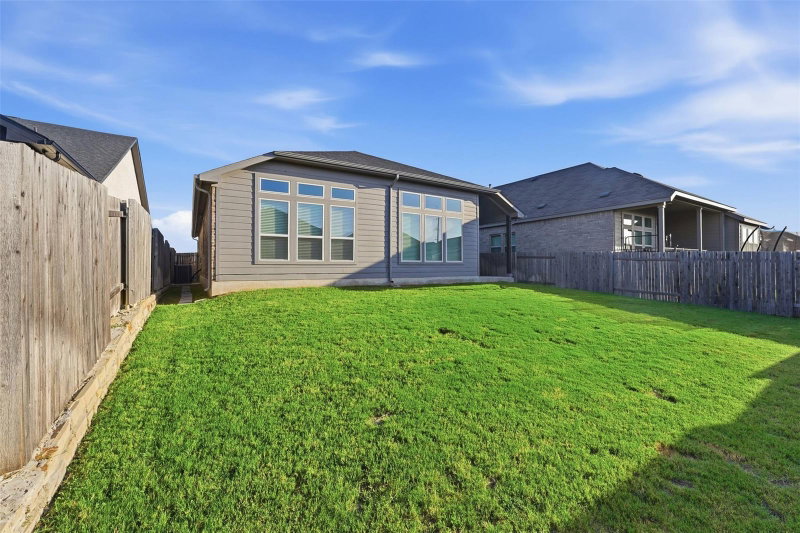 Property photo 35
