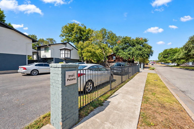 Property photo 35