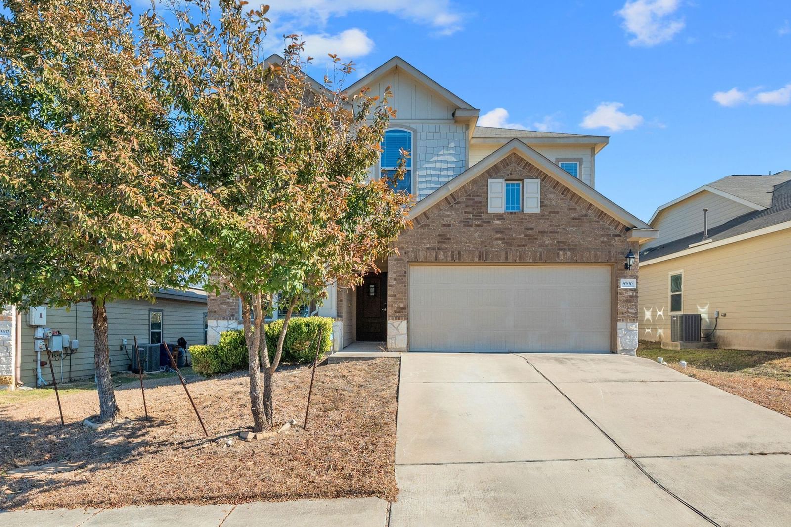 5700 Arbor Hill LN - Photo 1