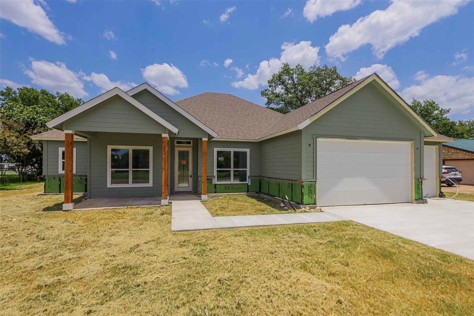 114 Wren ST - Photo 1