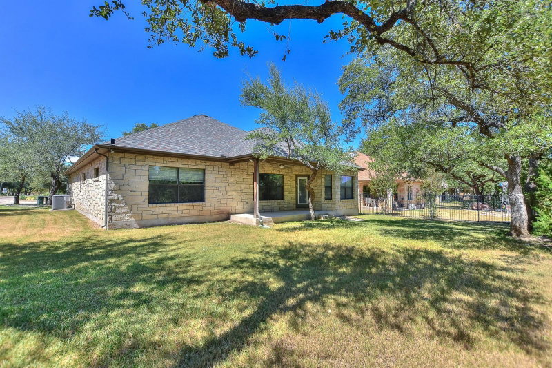 Property photo 35