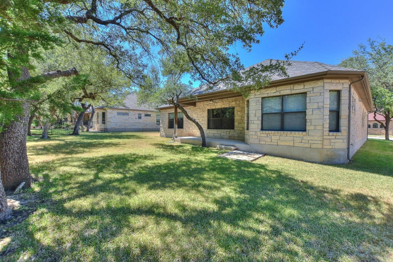 Property photo 38