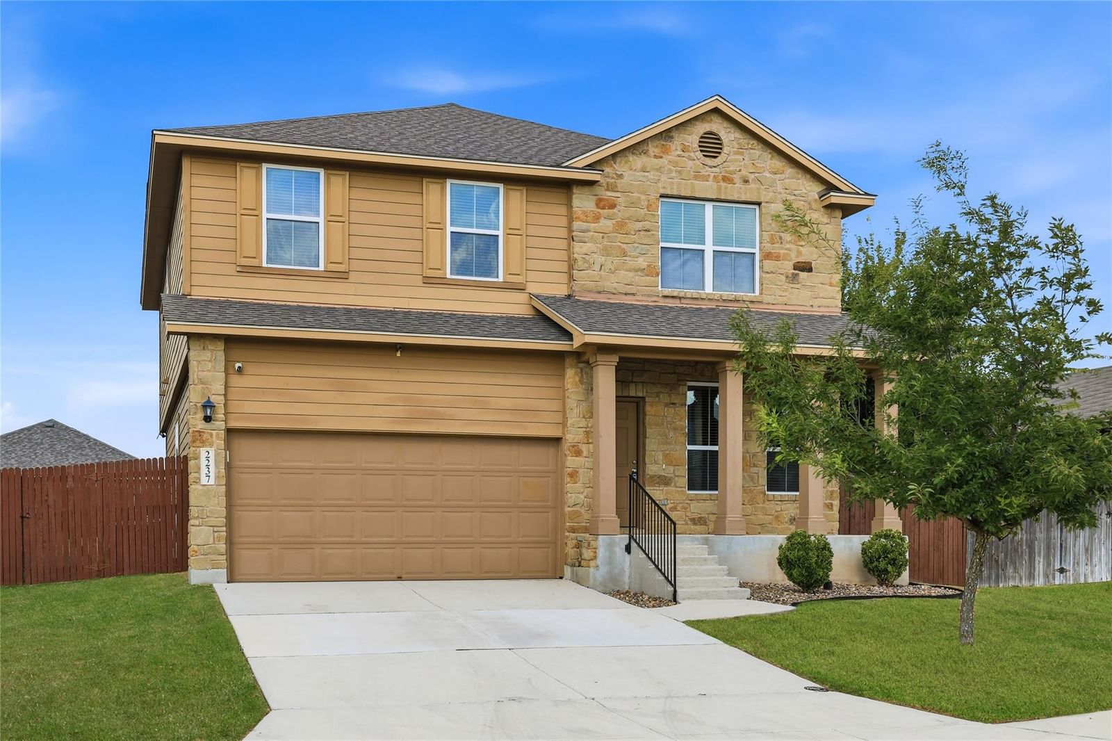 2237 Olive Hill DR - Photo 1