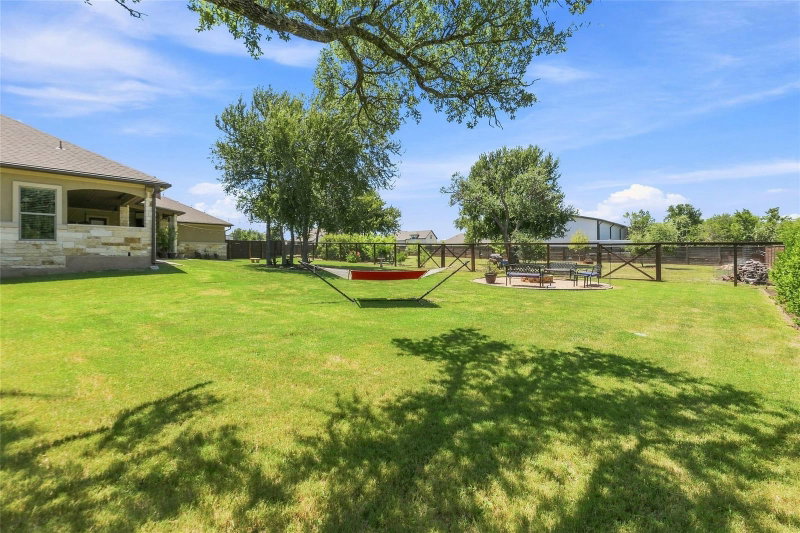 Property photo 37