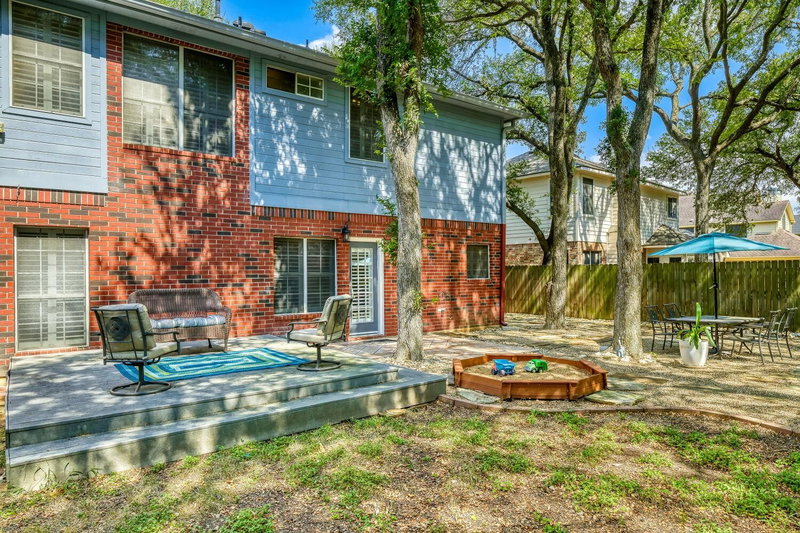 Property photo 37
