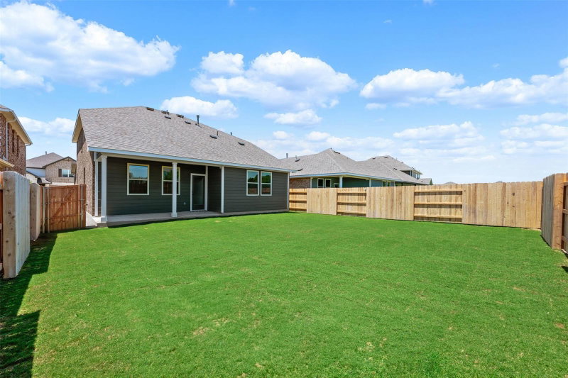 Property photo 37