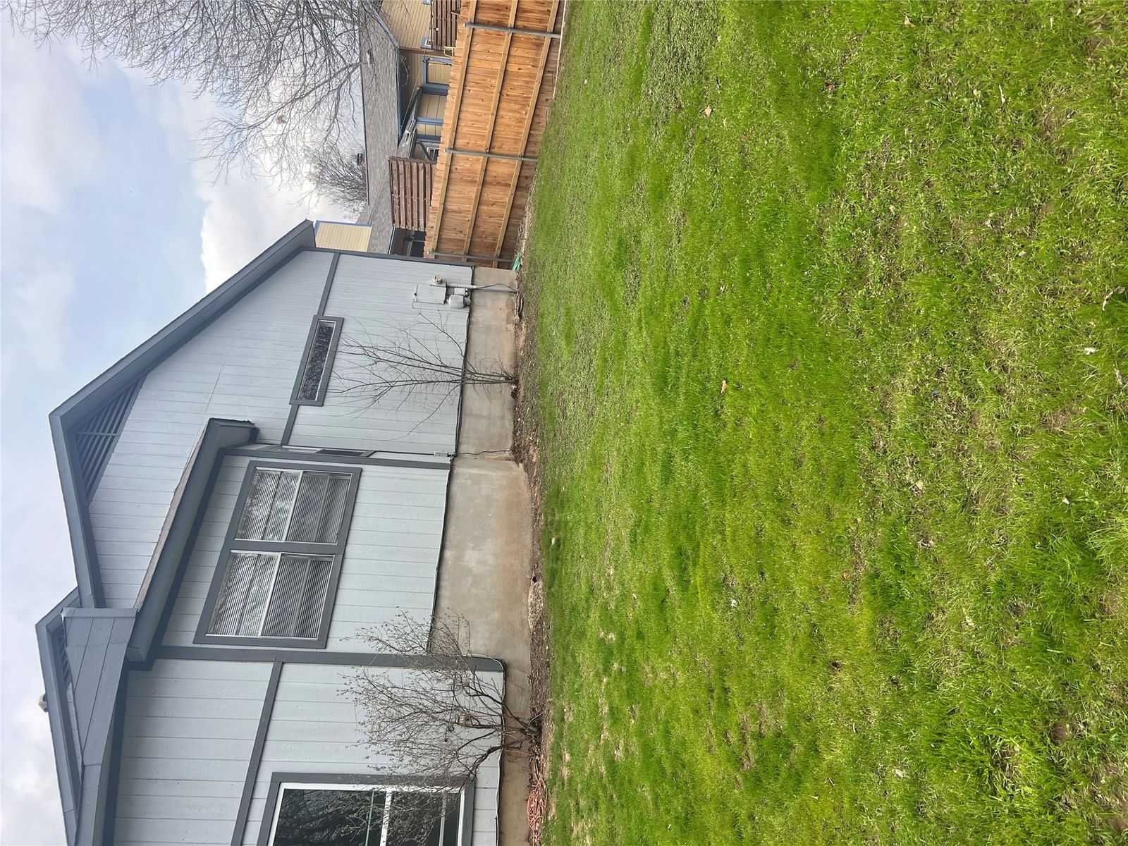 Photo 34