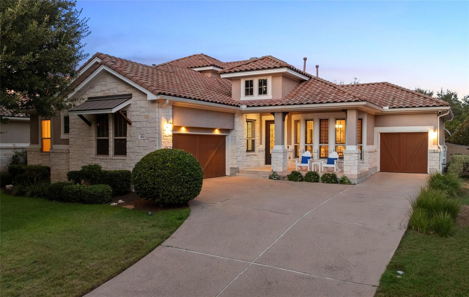 312 Horseback HOLW - Photo 1