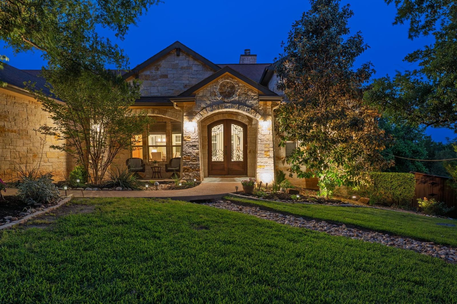 2703 Pyramid DR - Photo 1