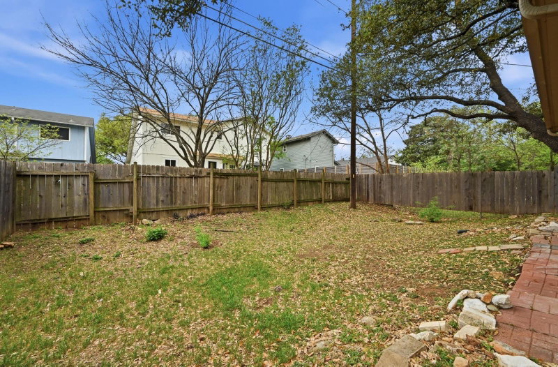 Property photo 32