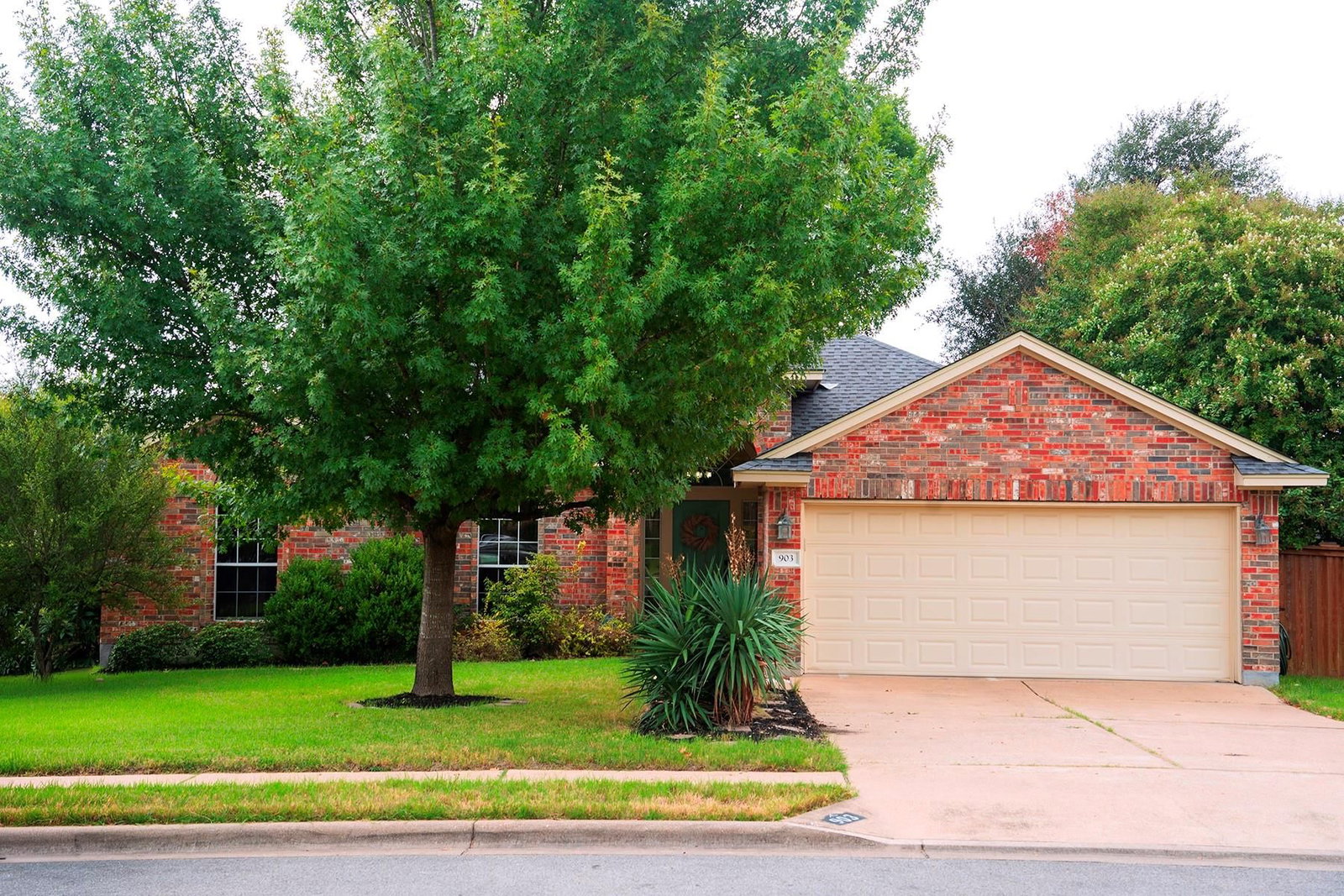 903 Ambrose DR - Photo 1