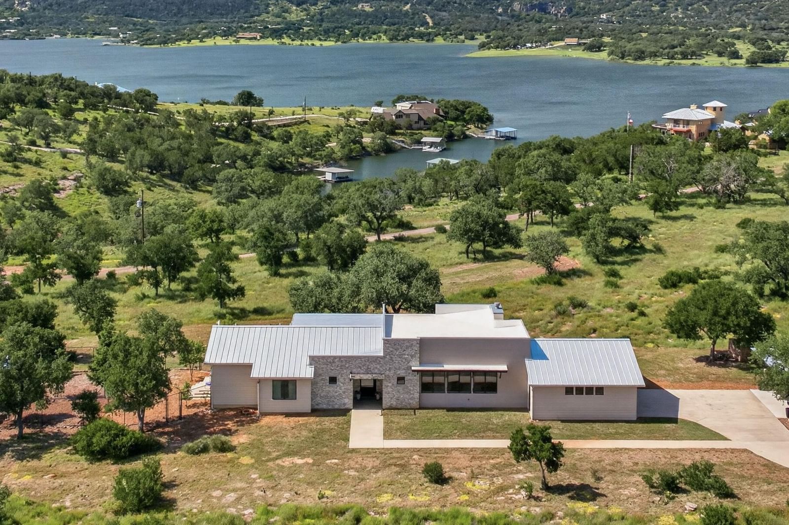 3525 Sunset Cliff RD - Photo 1