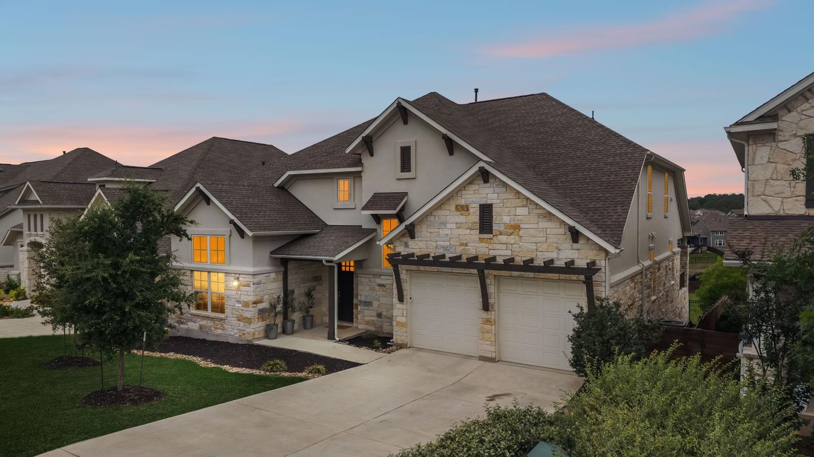 7708 Alouette DR - Photo 1