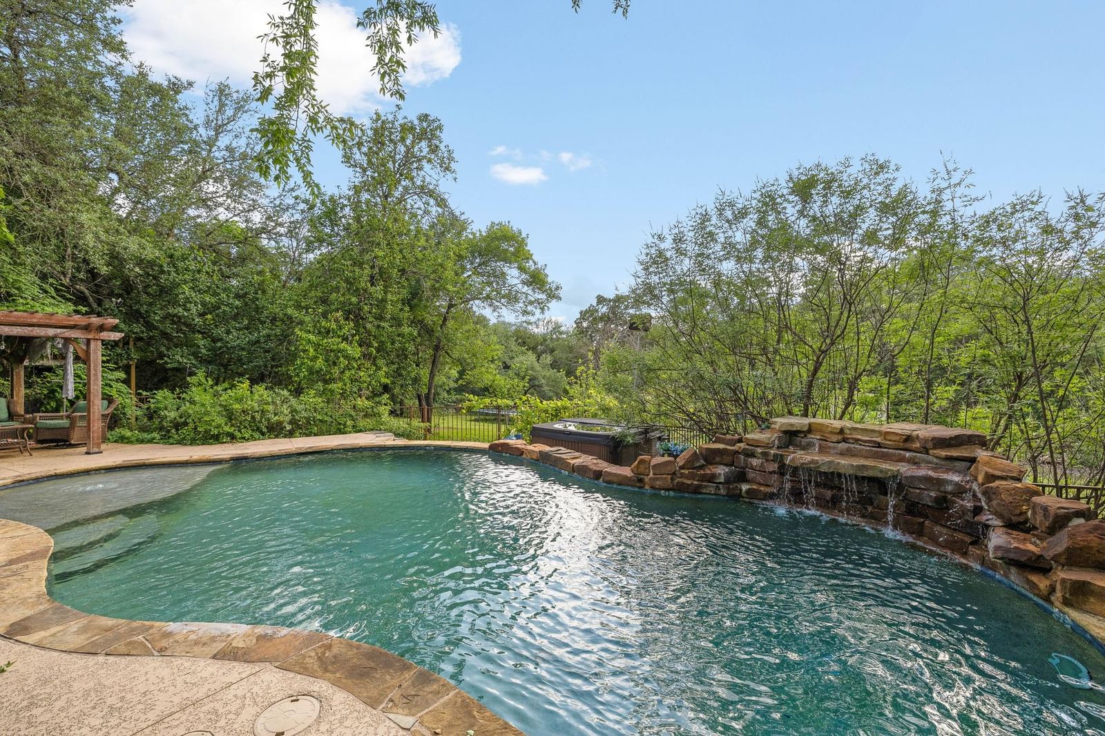 9 Shady Rock CT - Photo 1