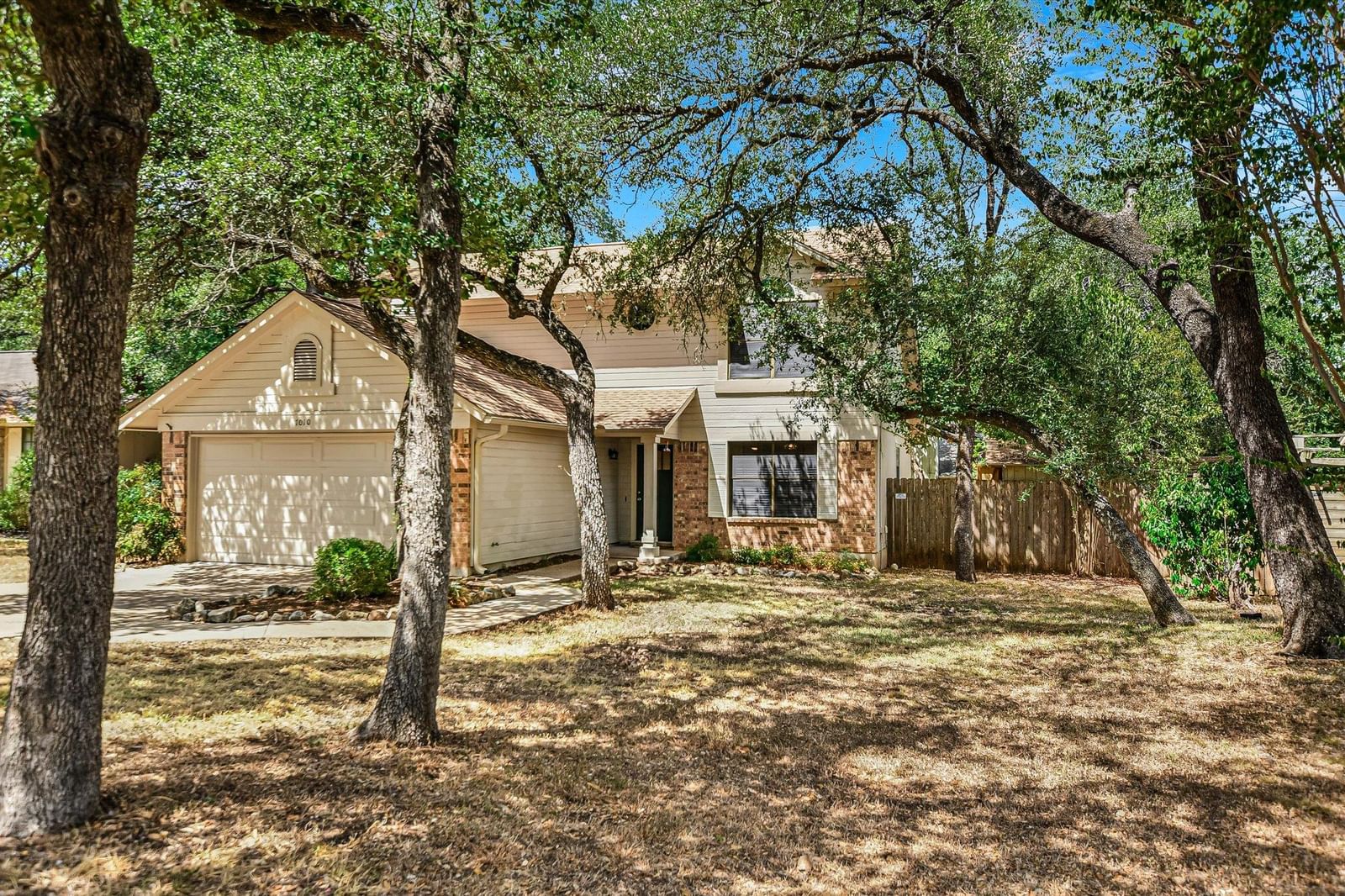 7010 Riverton DR - Photo 1