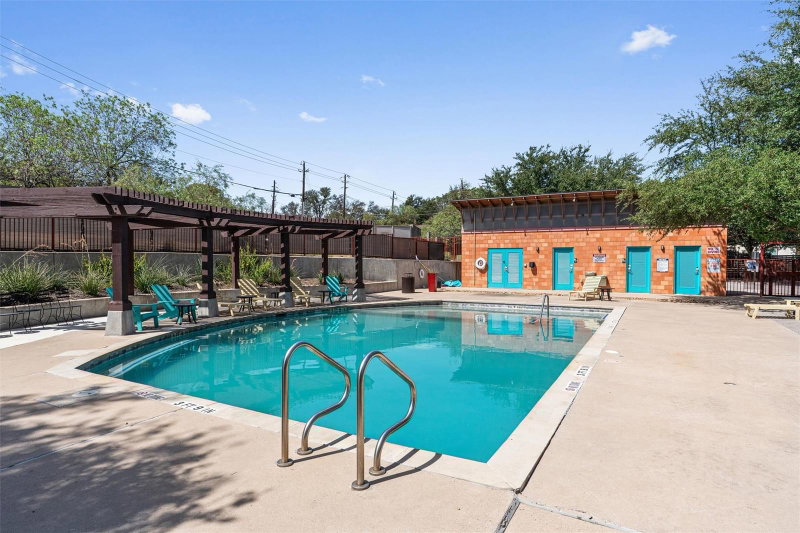 Property photo 38