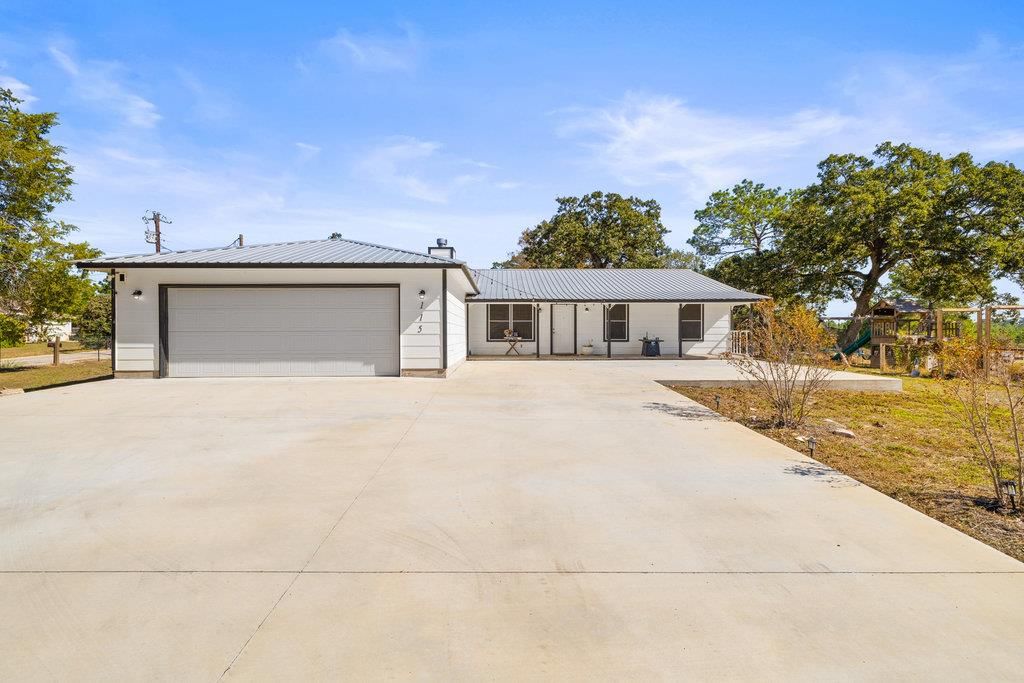 115 Rangeland RD - Photo 1
