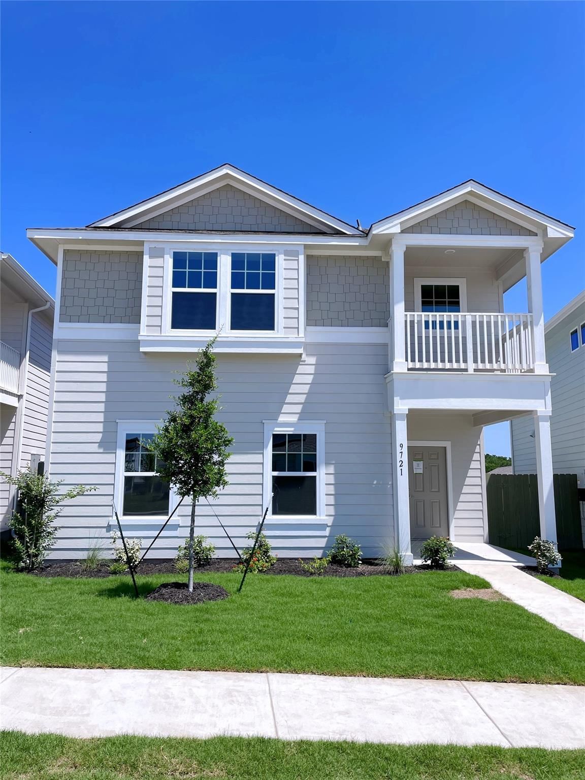 9721 Morning Iris DR - Photo 1
